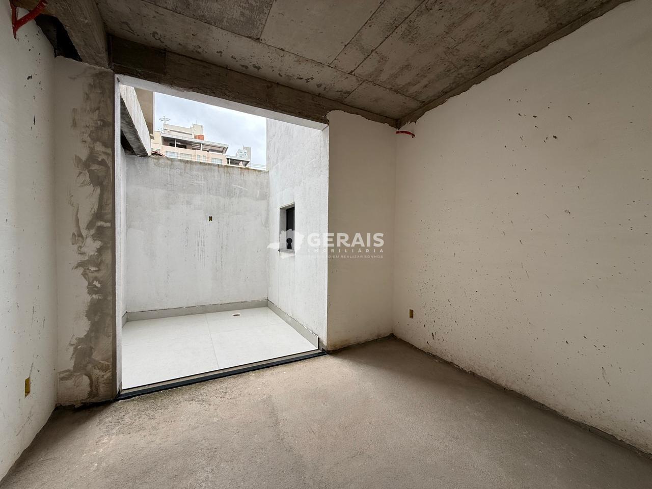 Apartamento à venda no CENTRO: 05- QUARTO 01