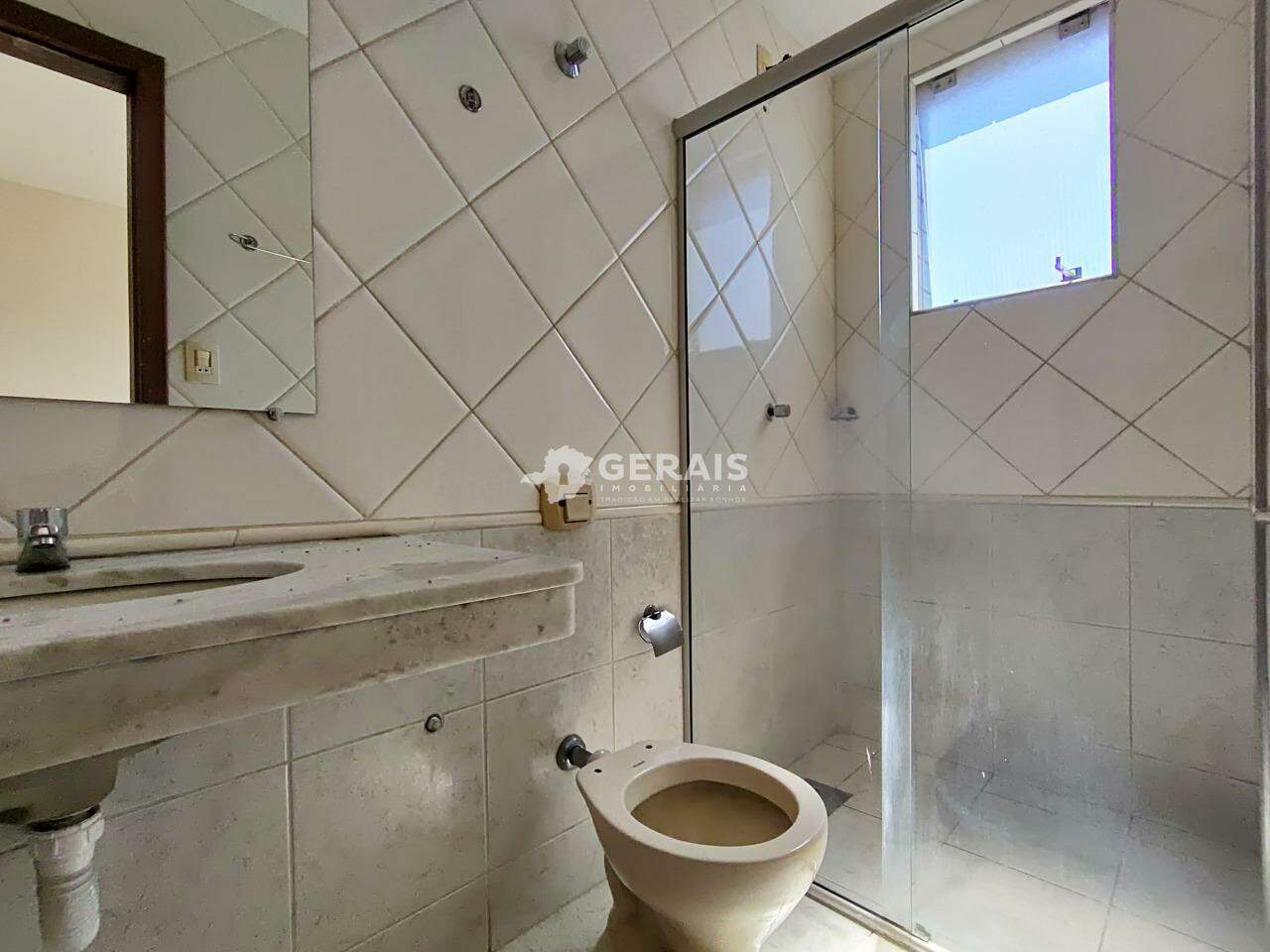 Apartamento para aluguel no SÃO SEBASTIÃO: 09- BANHO SUÍTE
