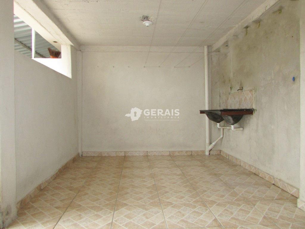Casa para aluguel no PLANALTO: 09- ÁREA DE SERVIÇO 02