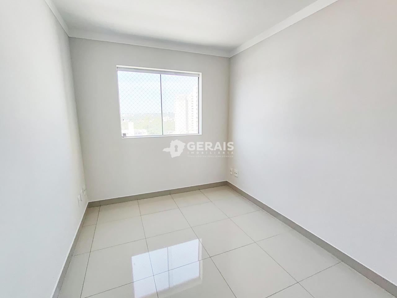 Apartamento para aluguel no CENTRO: 05- QUARTO 01