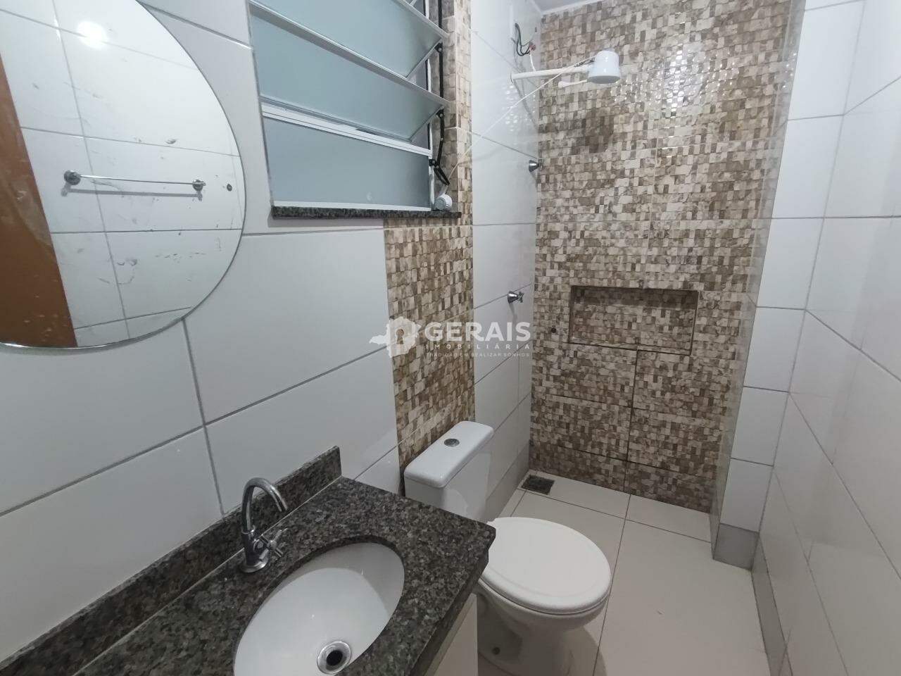 Apartamento para aluguel no DONA QUITA: 06 - QUARTO 02