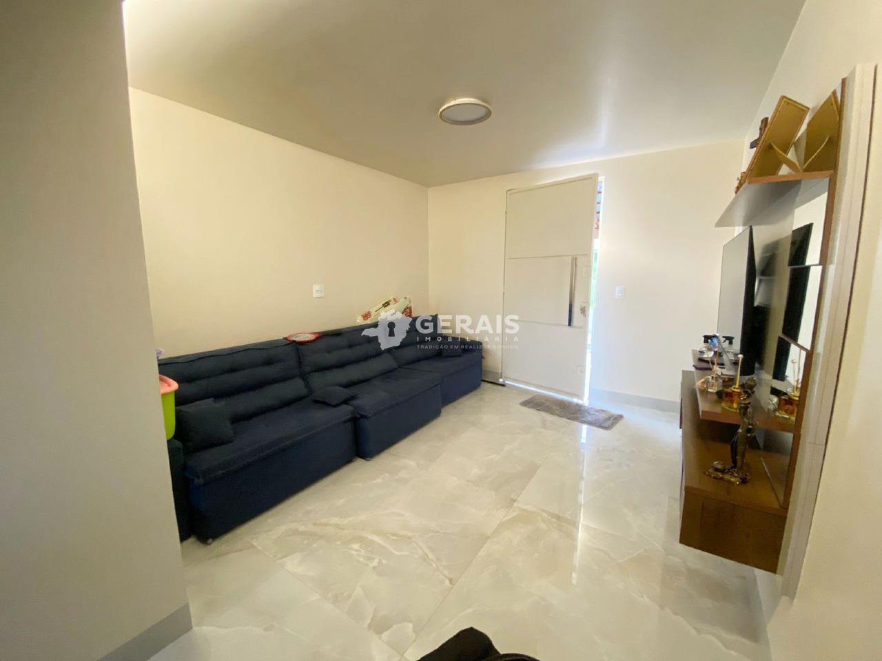 Casa à venda no QUINTINO: 03 - SALA