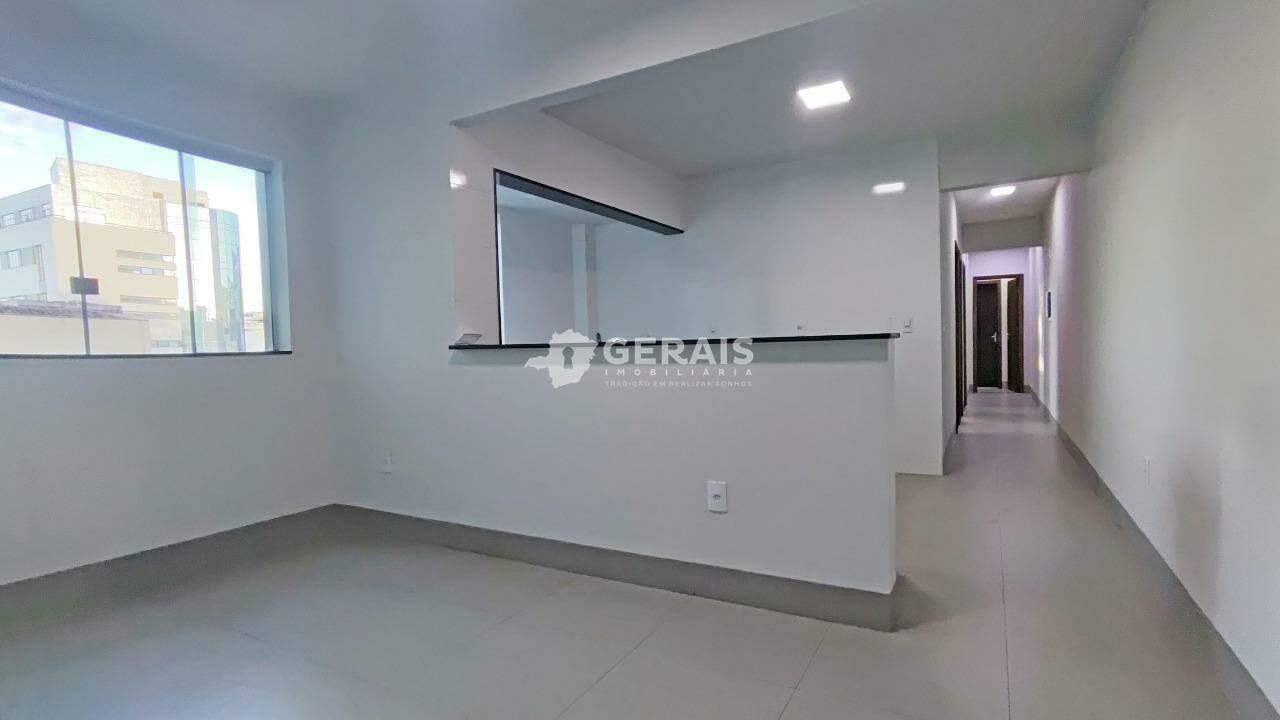 Apartamento para aluguel no SANTA CLARA: 04- SALA