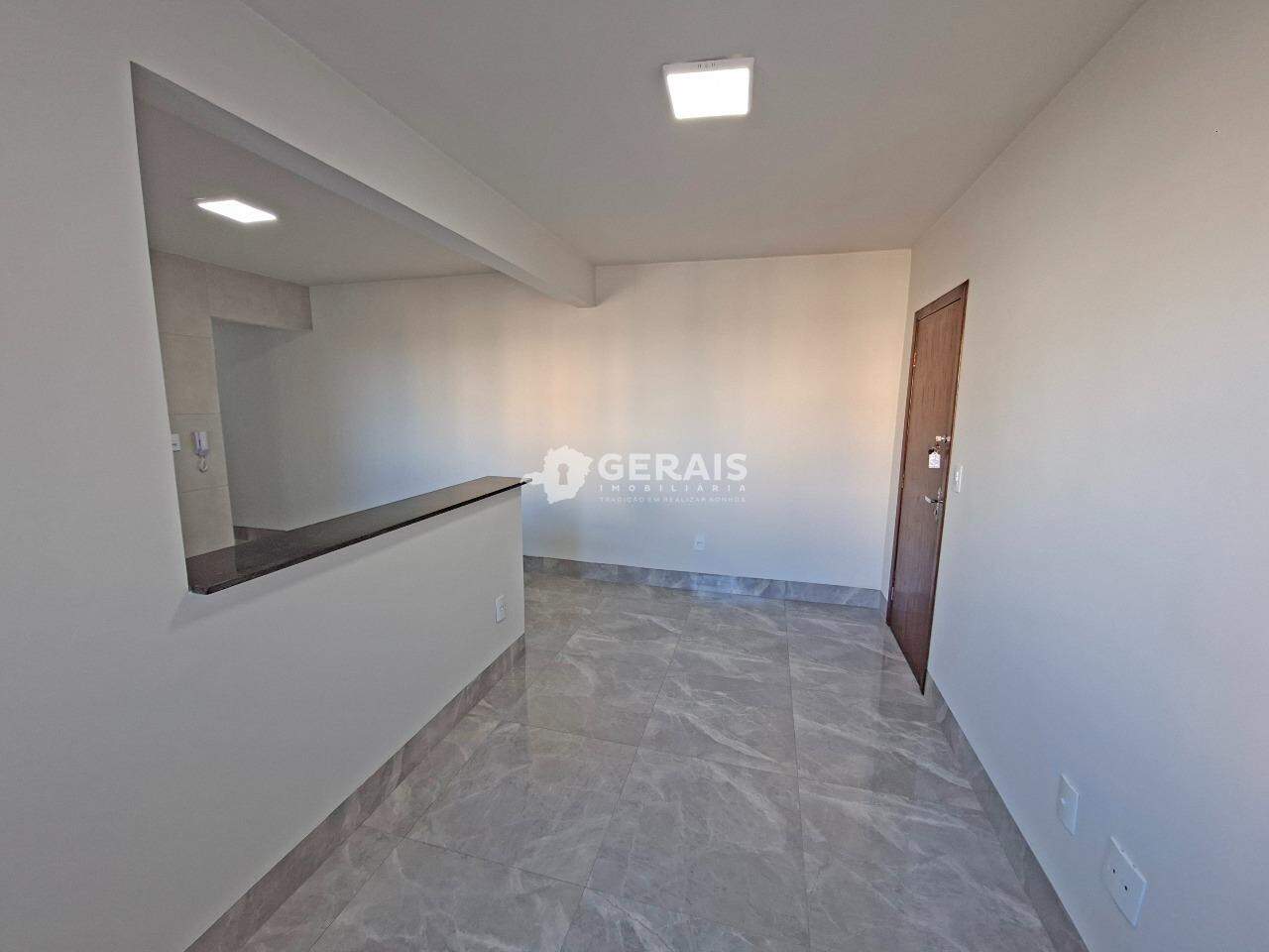 Apartamento para aluguel no SANTA CLARA: 03- SALA