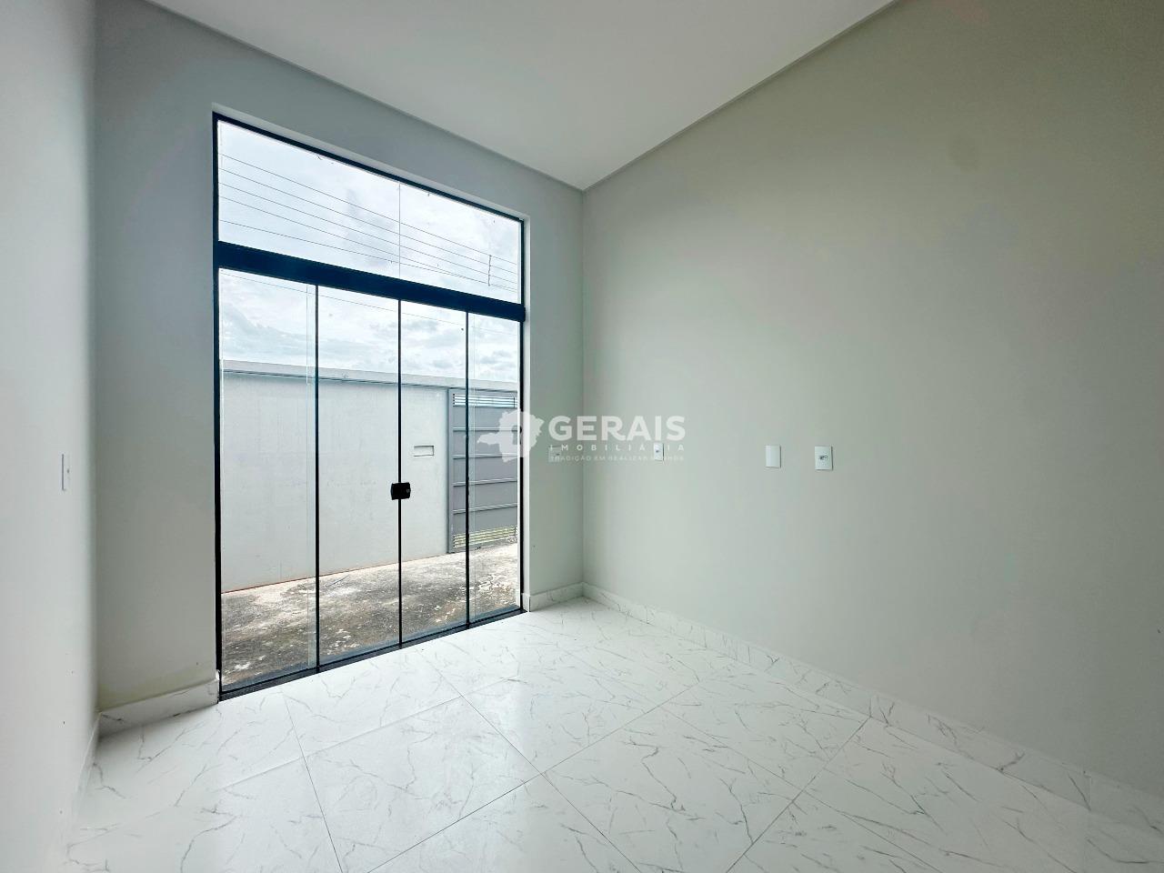 Casa à venda no ITACOLOMI: 03- SALA