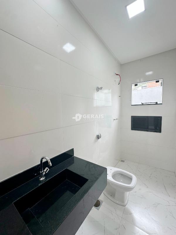 Casa à venda no ITACOLOMI: 07- BANHO SUÍTE