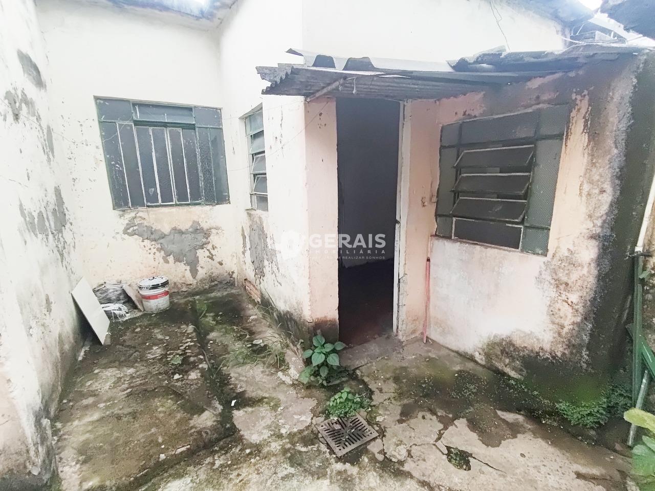 Casa para aluguel no NITERÓI: 09- ÁREA EXTERNA