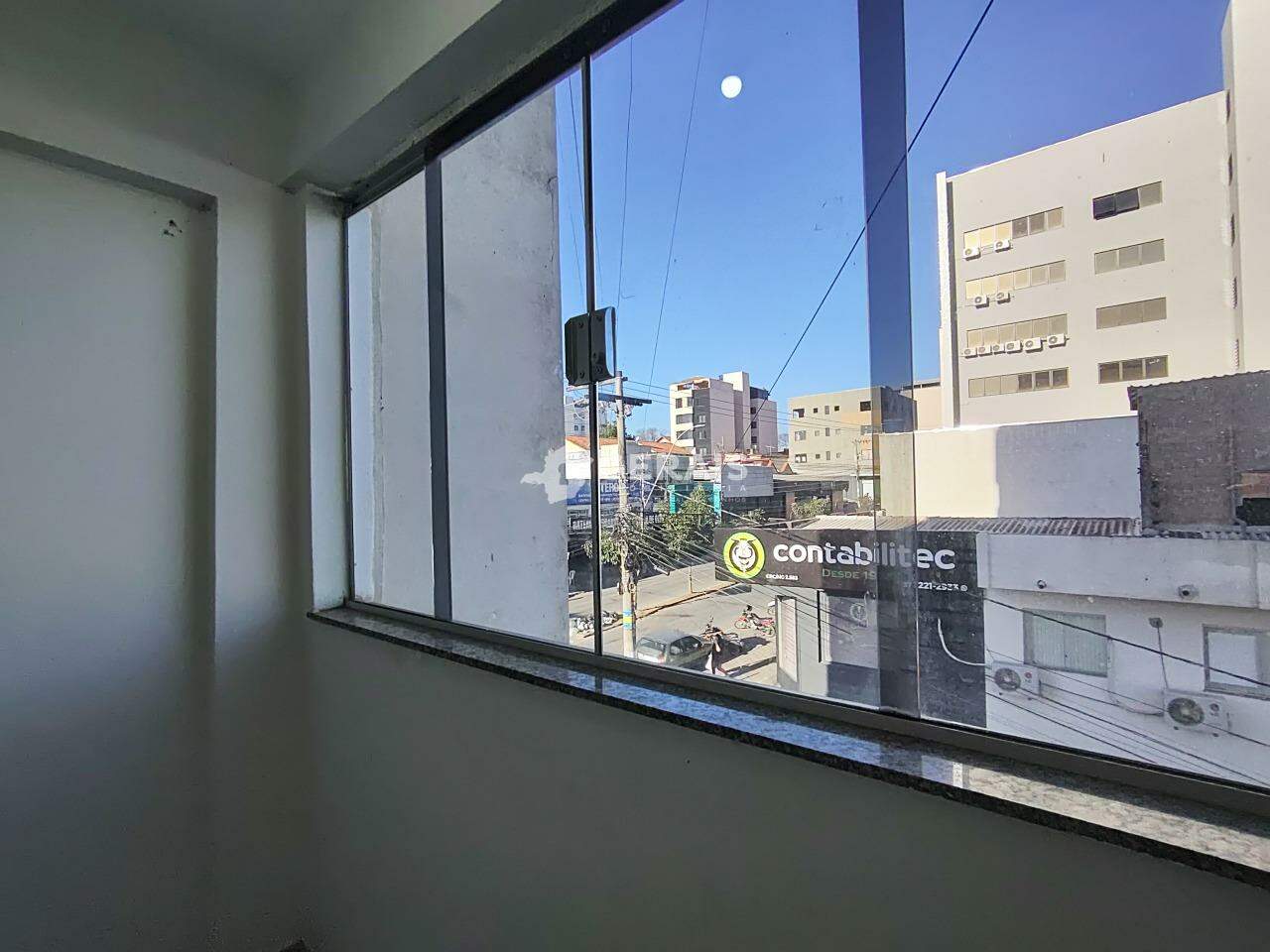 Apartamento para aluguel no CENTRO: 06- SACADA