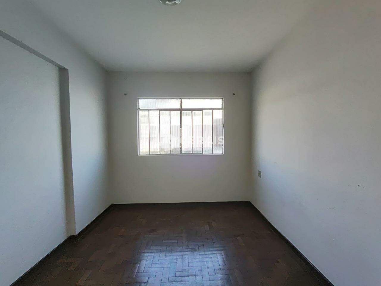Apartamento para aluguel no CENTRO: 07- QUARTO 01