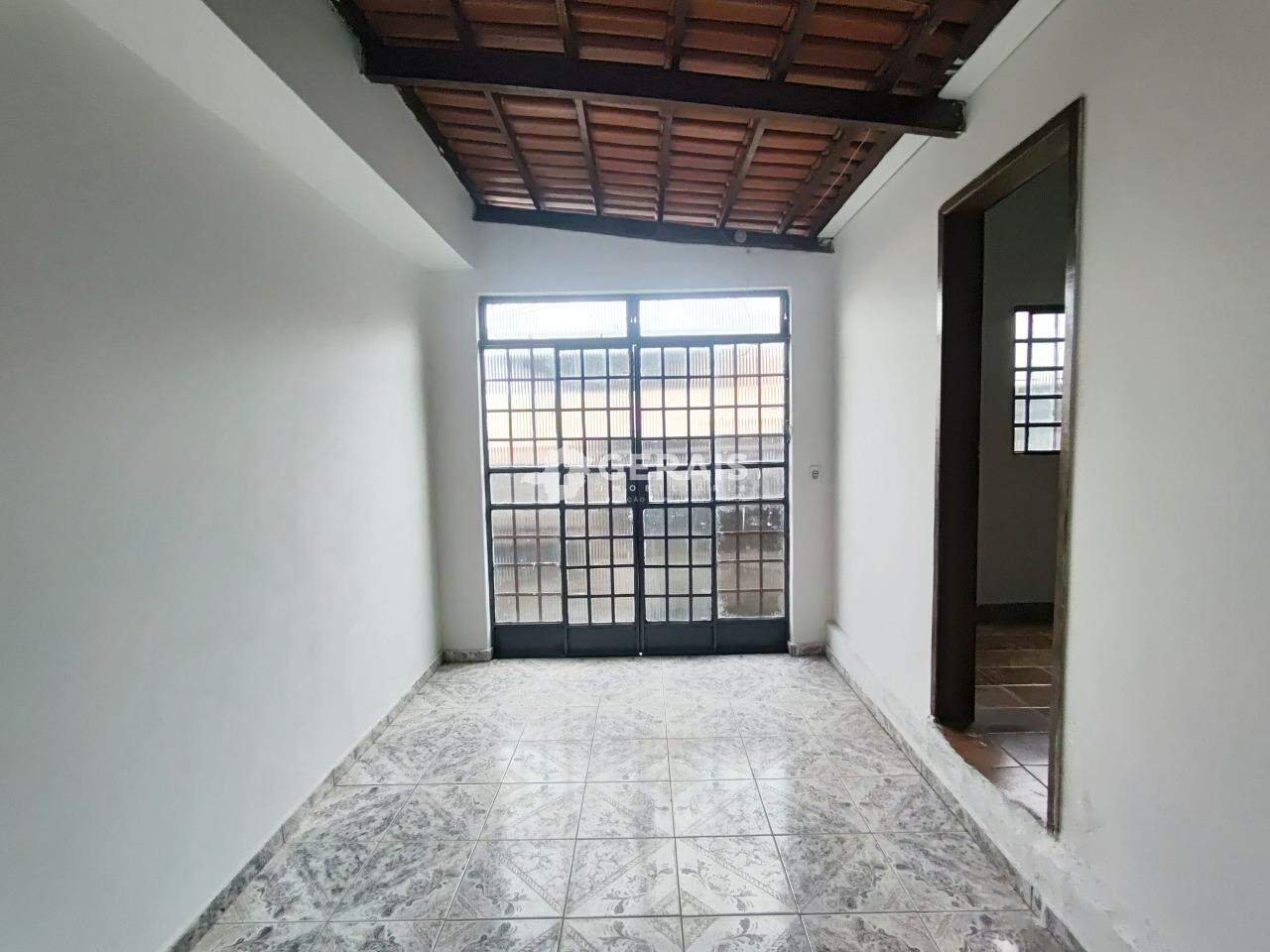 Casa para aluguel no VIVENDAS DA EXPOSIÇÃO: 04 -COPA