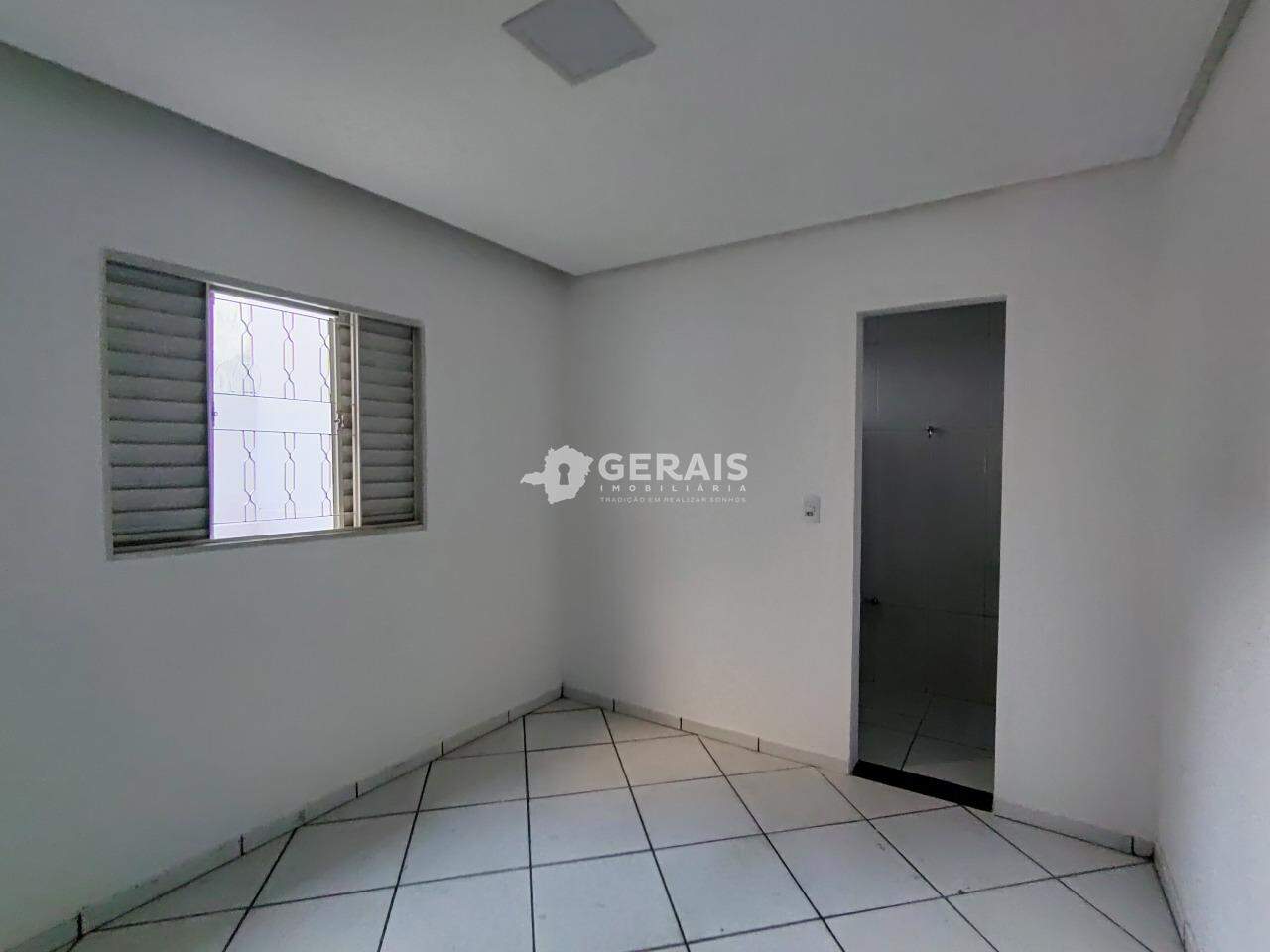 Casa para aluguel no DOM CRISTIANO: 05- QUARTO SUÍTE