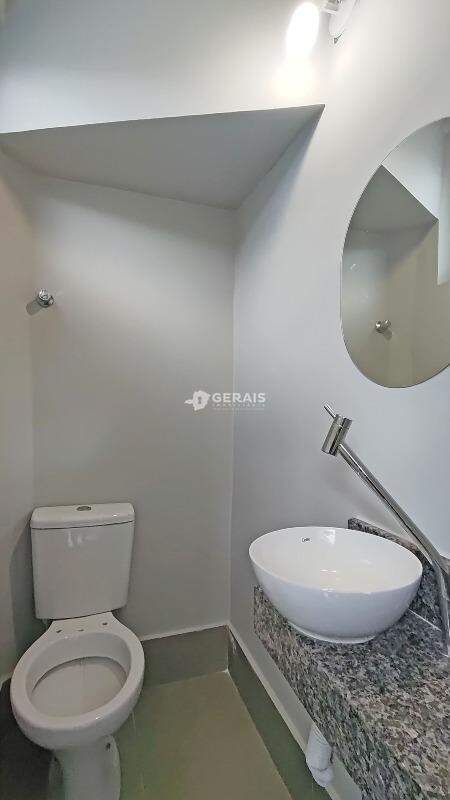Sala para aluguel no CENTRO: 06- BANHEIRO