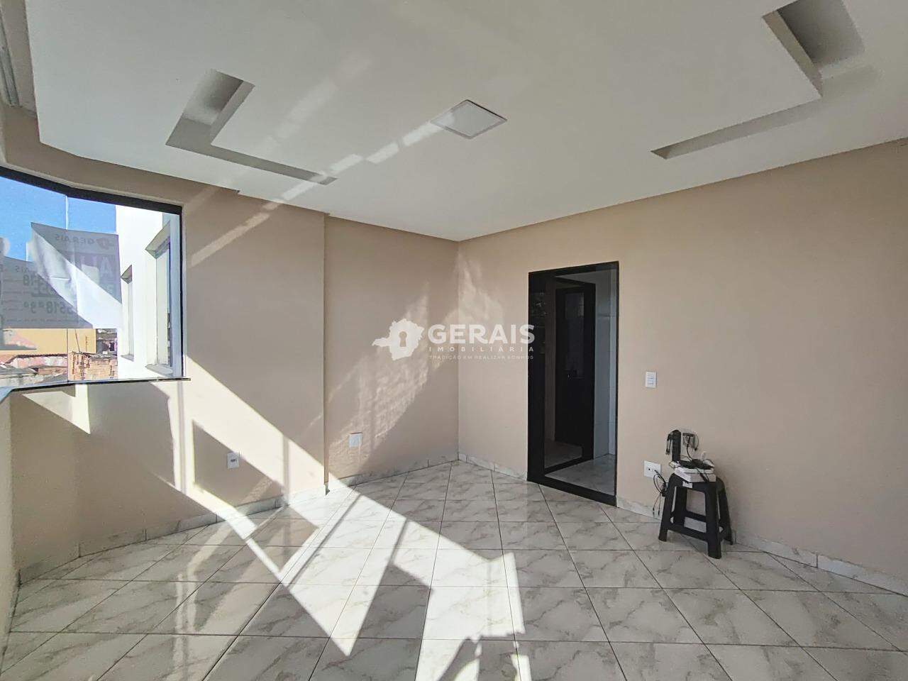 Apartamento para aluguel no NITERÓI: 03- SALA