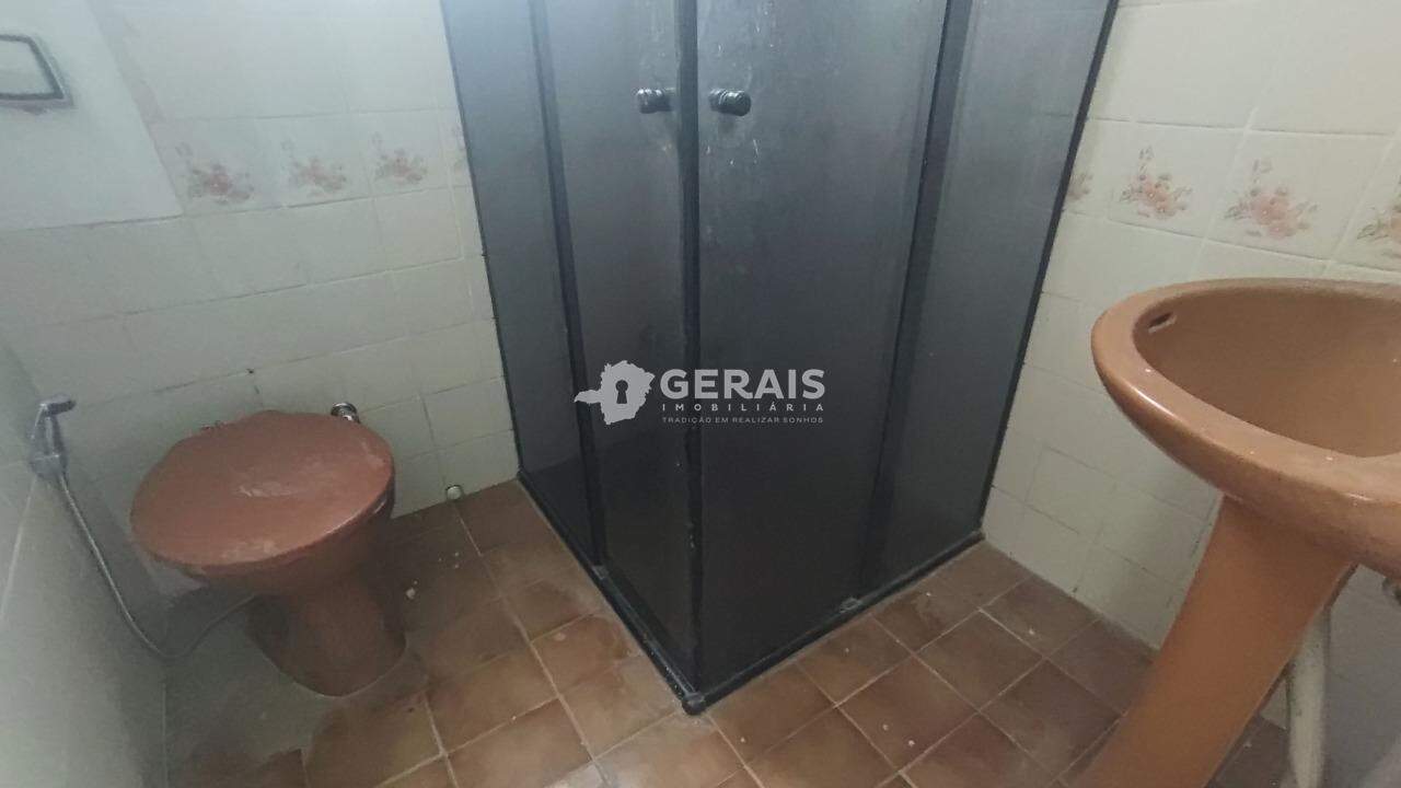 Casa para aluguel no CATALÃO: 07 - BANHO SOCIAL