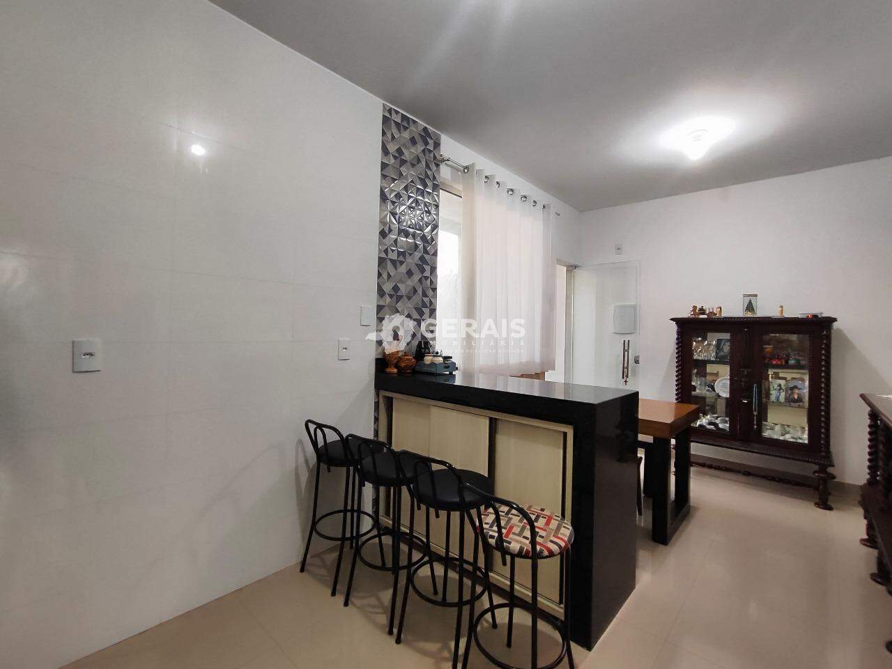 Casa à venda no SÃO ROQUE: 07- COZINHA