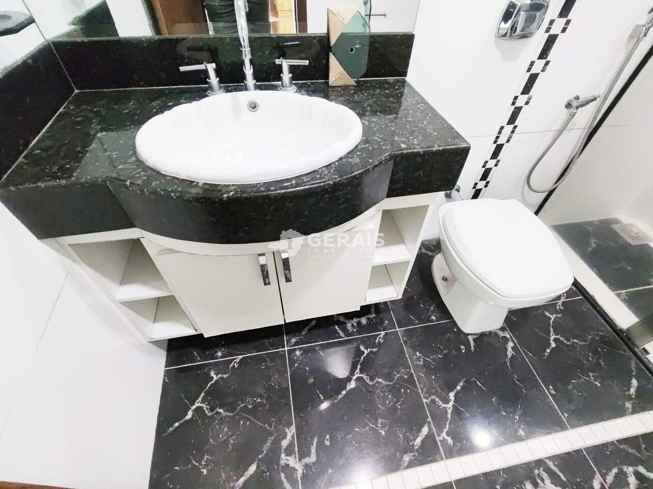 Apartamento para aluguel no SANTO ANTÔNIO: 09- BANHO SUÍTE 