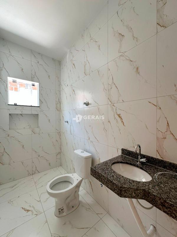 Casa à venda no JARDIM CANDIDES: 08 - BANHO SOCIAL