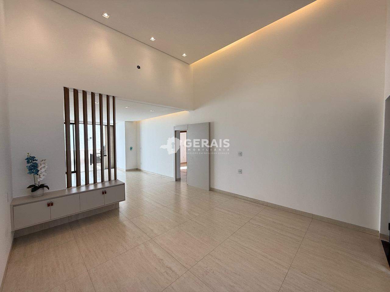 Casa à venda no RESIDENCIAL ALTAVILLE: 03- SALA