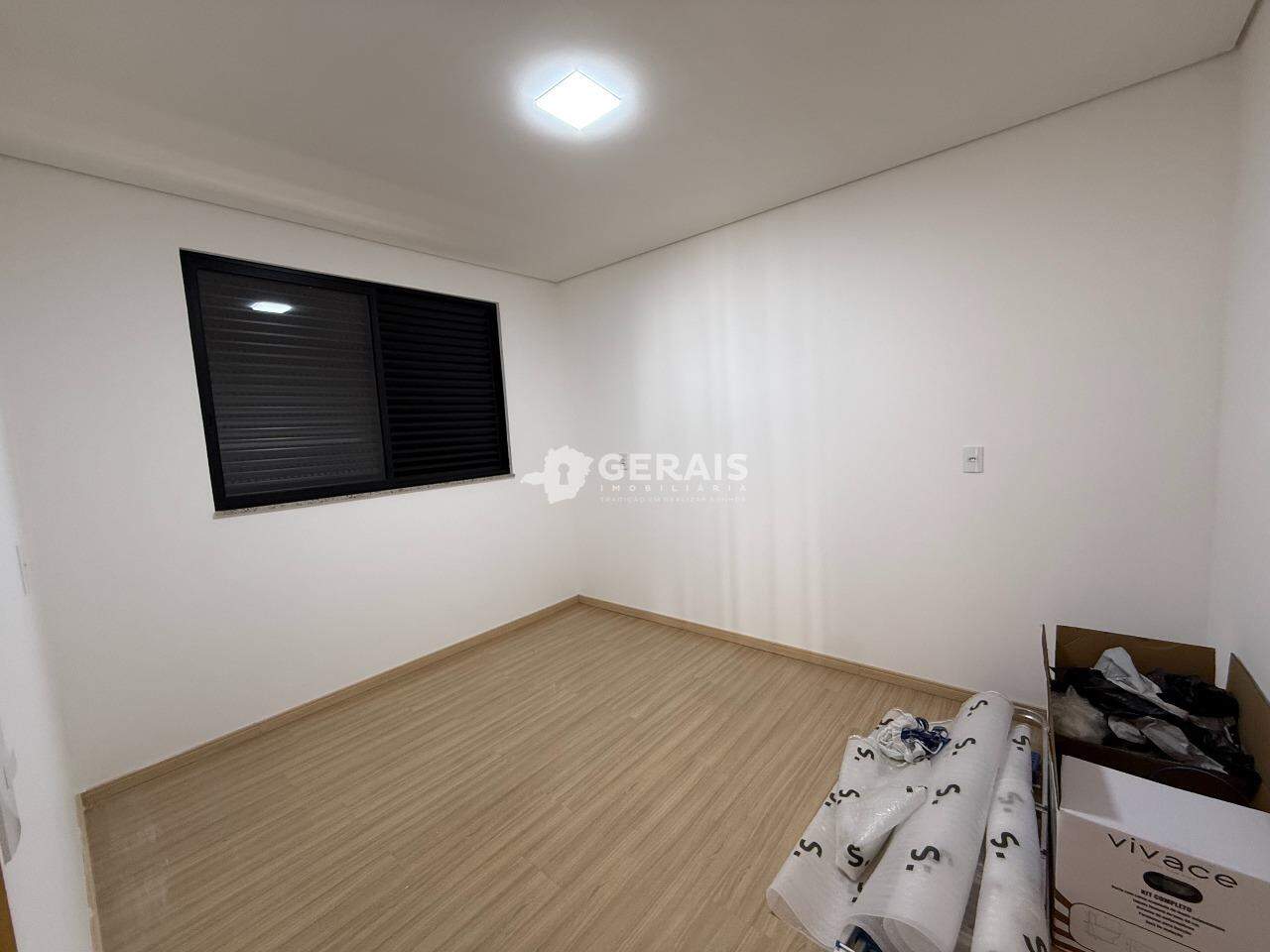 Casa à venda no RESIDENCIAL ALTAVILLE: 06- QUARTO 01