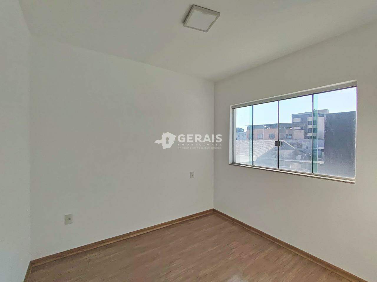 Apartamento para aluguel no SÃO JOSÉ: 04- QUARTO 01