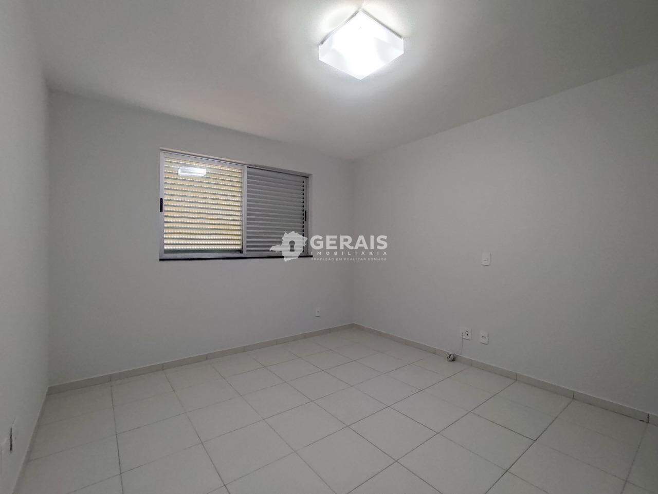 Apartamento à venda no CENTRO: 08- QUARTO 02