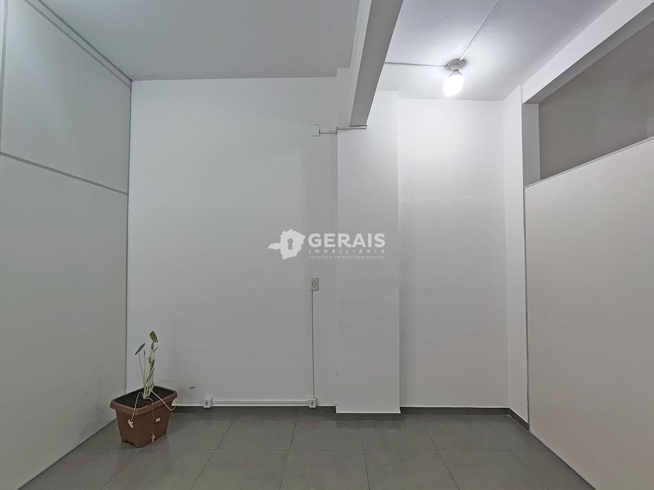 Loja para aluguel no NAÇÕES: 04 - LOJA