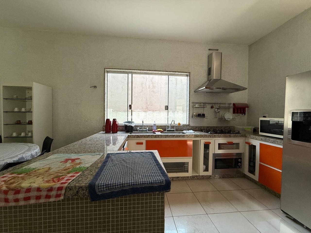 Casa à venda no SANTO ANTÔNIO: 06 - COZINHA