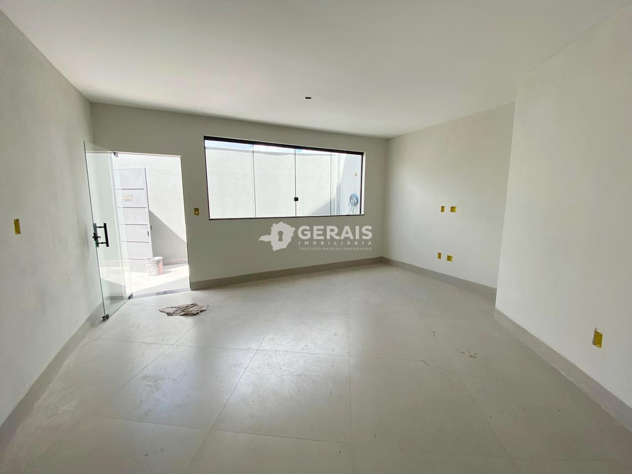 Casa à venda no FABIO NOTINI: 02- SALA