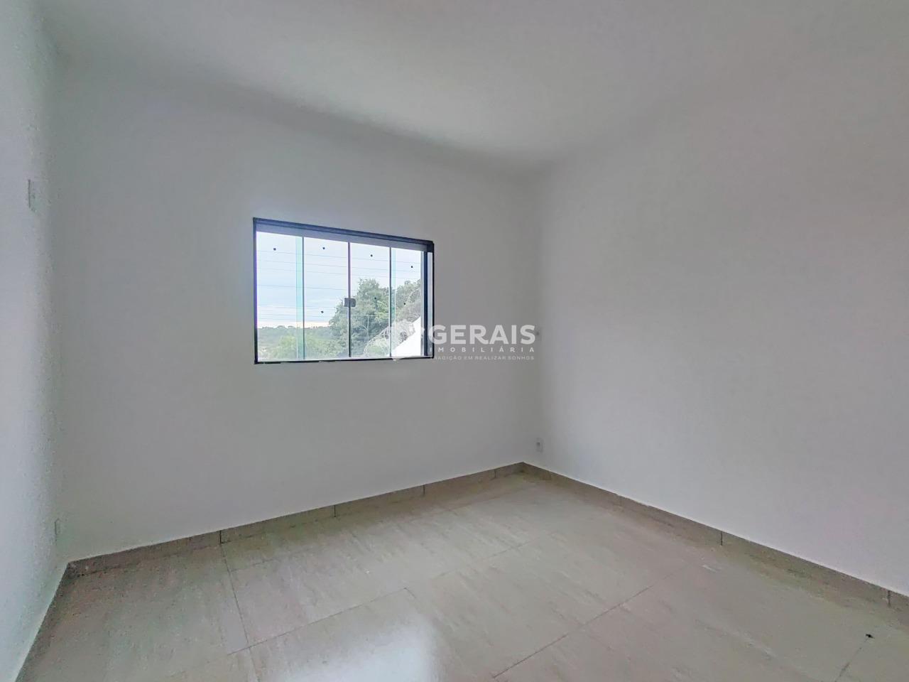 Casa para aluguel no NAÇÕES: 05- QUARTO 01