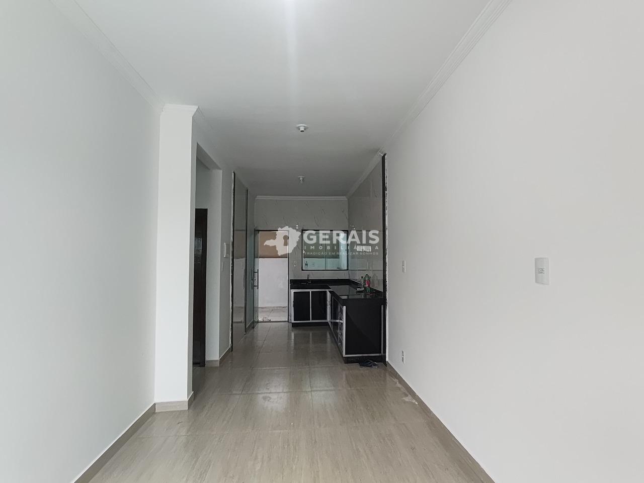 Casa para aluguel no NAÇÕES: 04- SALA