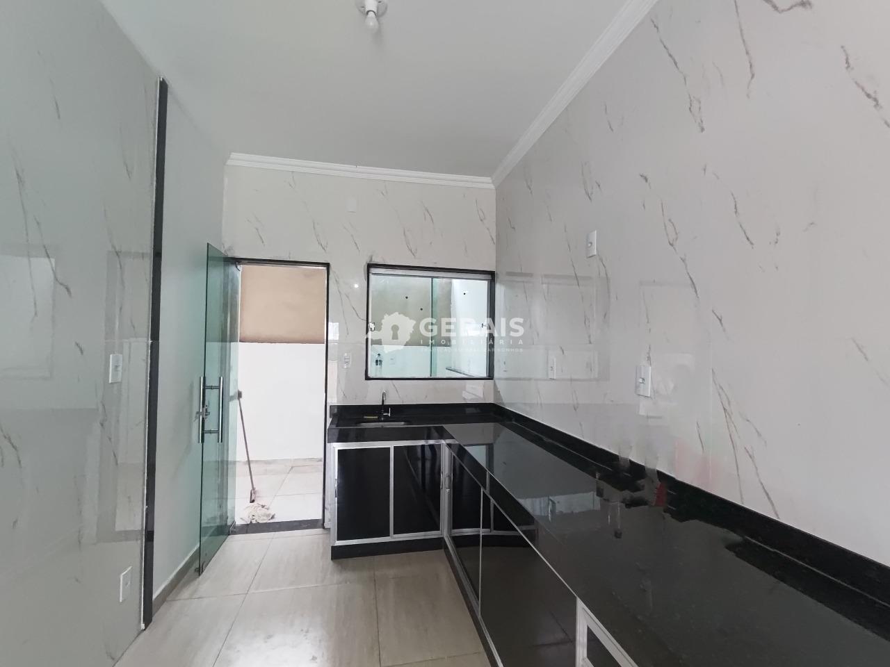 Casa para aluguel no NAÇÕES: 08- COZINHA