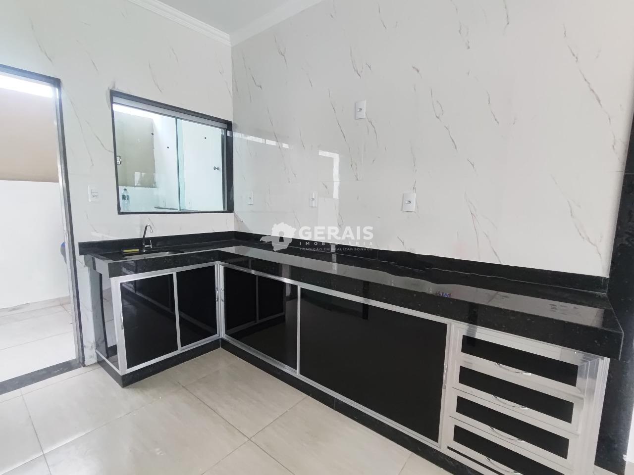 Casa para aluguel no NAÇÕES: 09- COZINHA