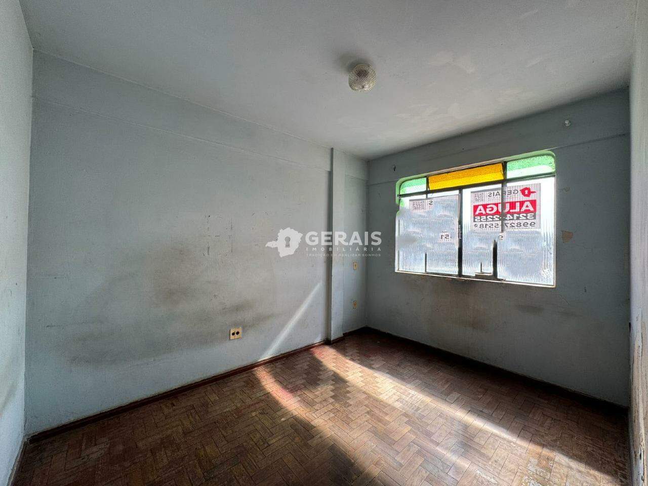 Apartamento para aluguel no LP PEREIRA: 06 - QUARTO 01