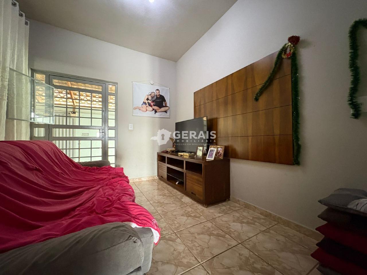 Casa para aluguel no SANTA LÚCIA: 02- SALA