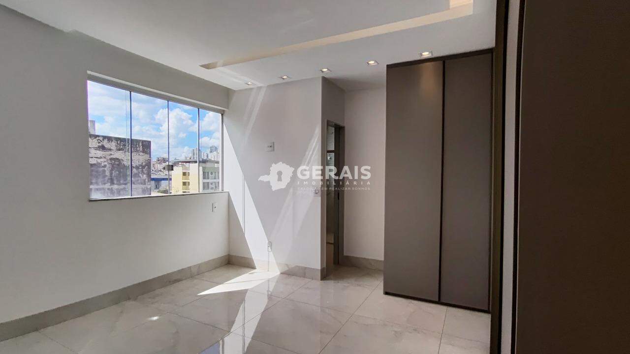 Apto Cobertura para aluguel no ESPLANADA: 08- QUARTO 03 SUÍTE