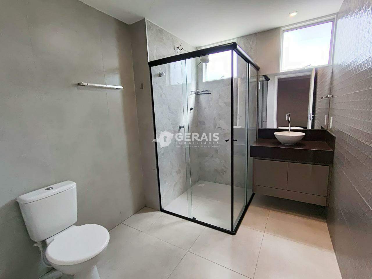 Apartamento para aluguel no PLANALTO: 07- BANHO SOCIAL