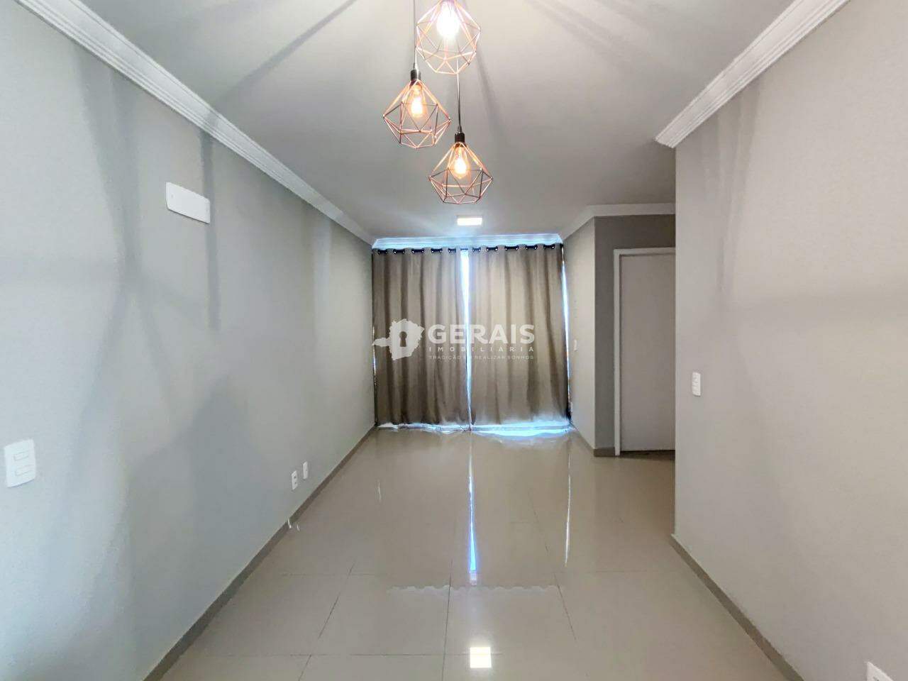 Apartamento para aluguel no PLANALTO: 03- SALA