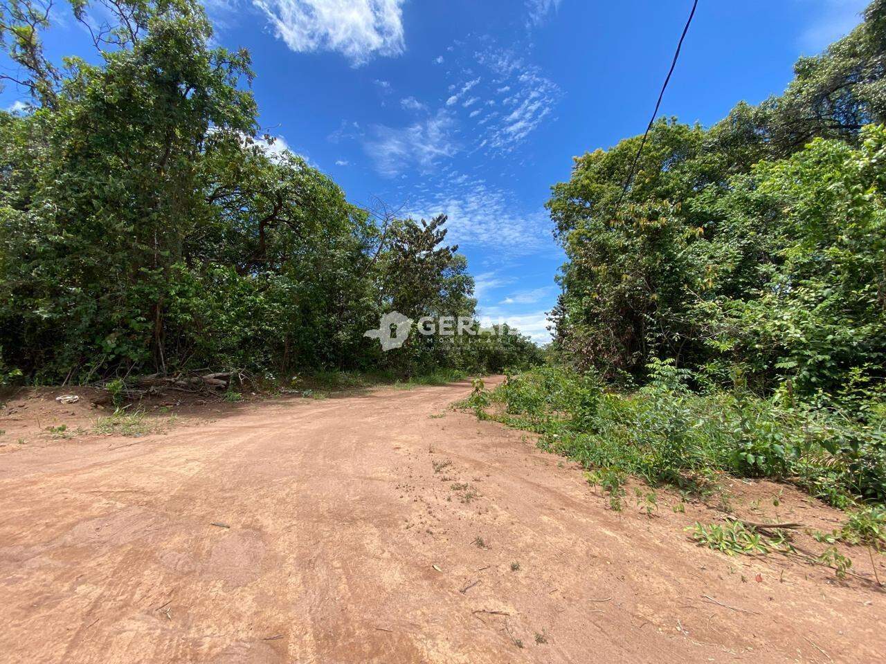 Lote à venda no SOLAR DO TREVO: 06- LOTE