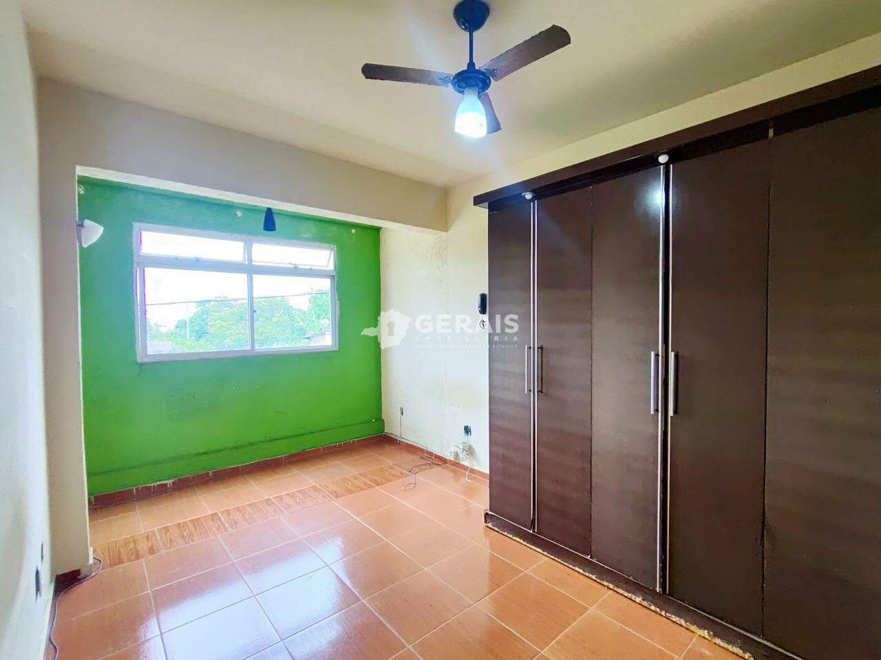 Casa para aluguel no SANTA ROSA: 06- QUARTO 01