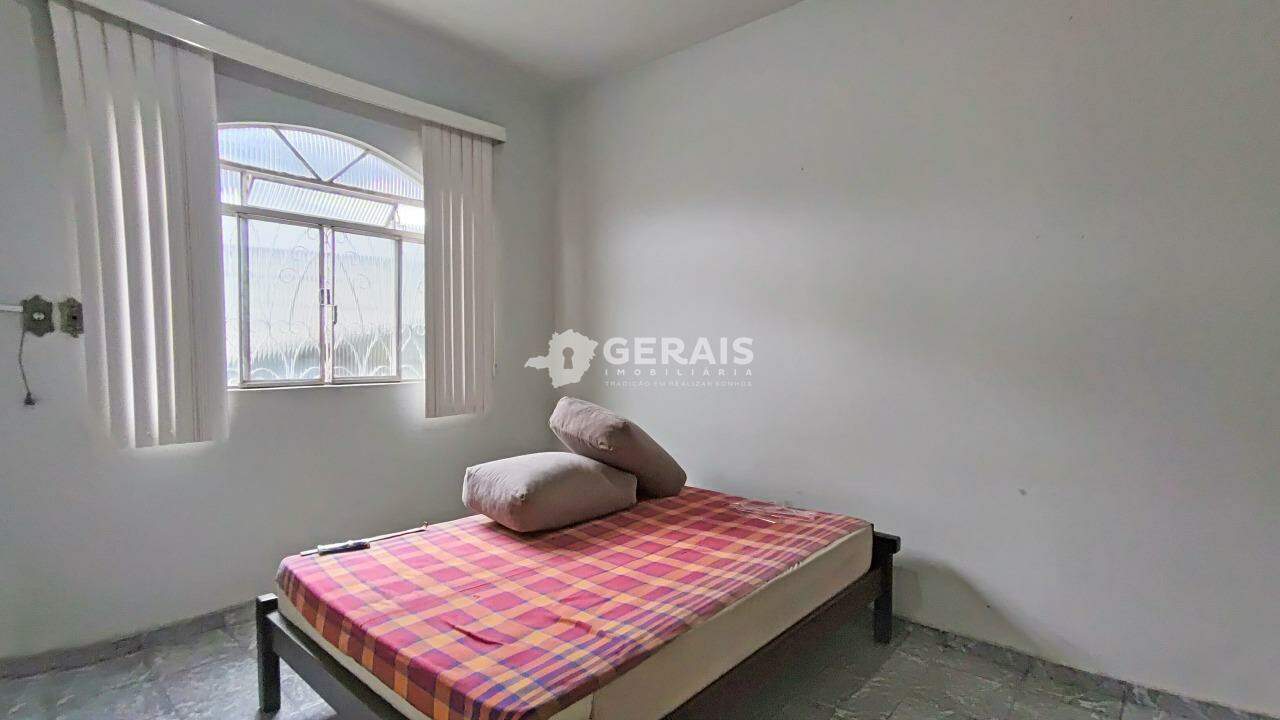 Casa para aluguel no TIETE: 07- QUARTO 03