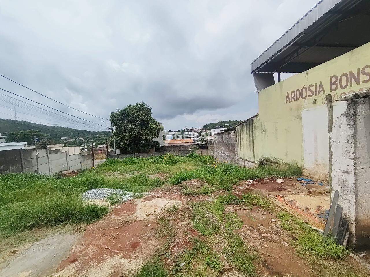 Lote para aluguel no NAÇÕES: 04- LOTE