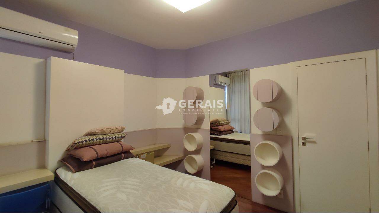 Apartamento à venda no CENTRO: 09- QUARTO 01 