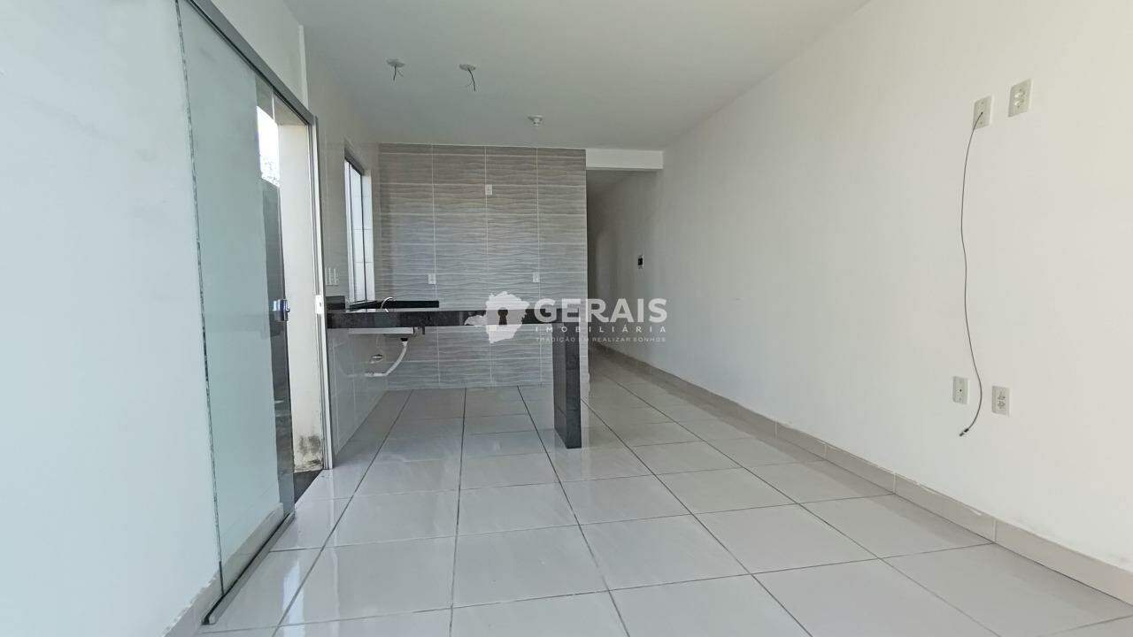 Casa para aluguel no RESIDENCIAL LAGOA PARK: 03 - SALA