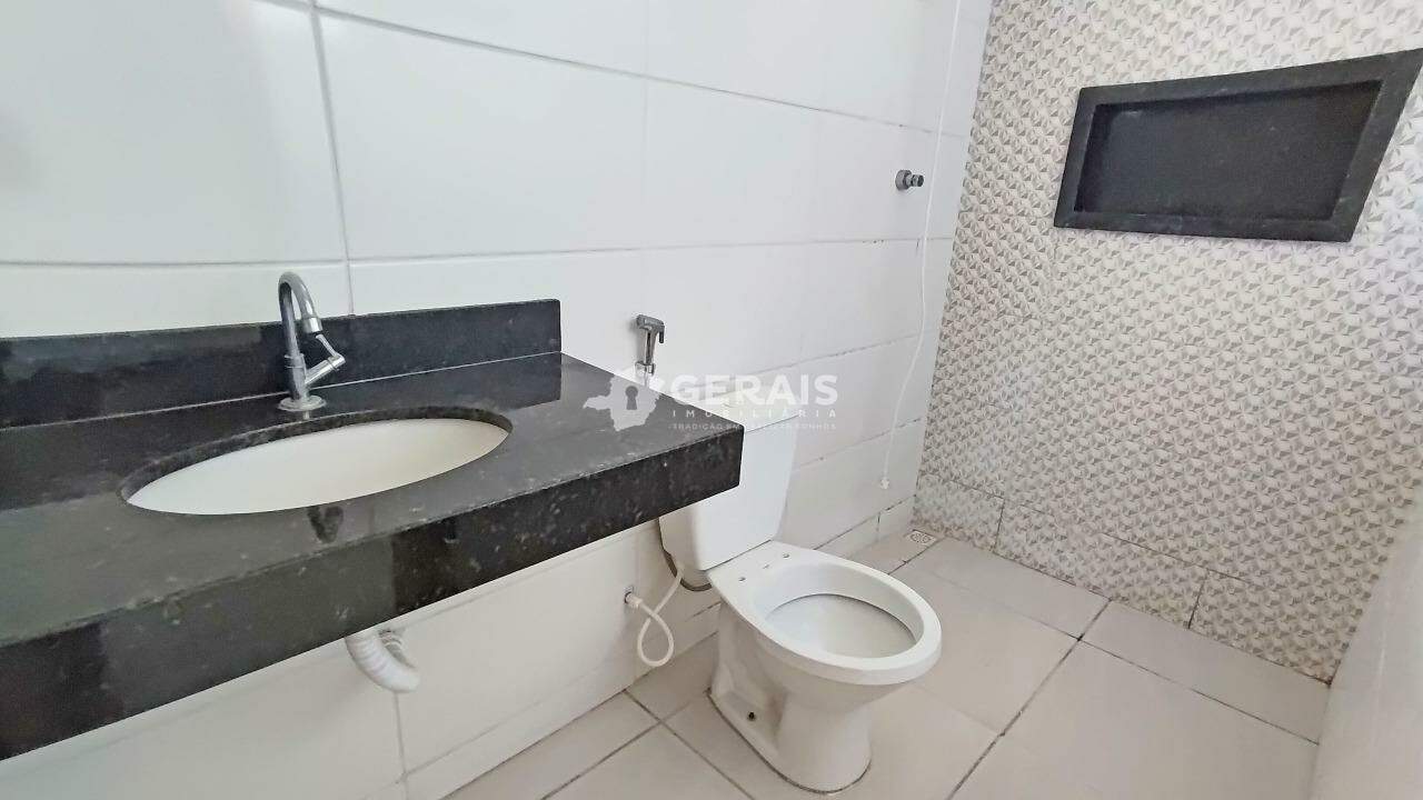 Casa para aluguel no RESIDENCIAL LAGOA PARK: 08 - BANHO SOCIAL