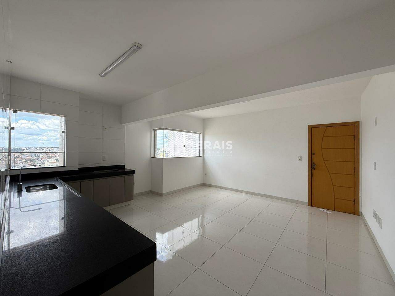 Apartamento à venda no CENTRO: 04- COZINHA