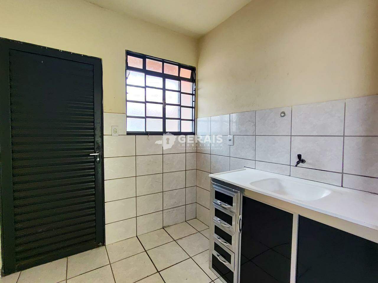 Casa para aluguel no NOVA FORTALEZA: 09- COZINHA