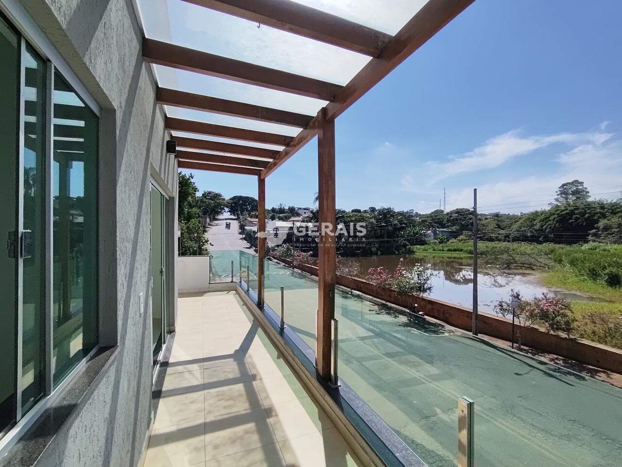 Apartamento para aluguel no CENTRO: 04- SACADA