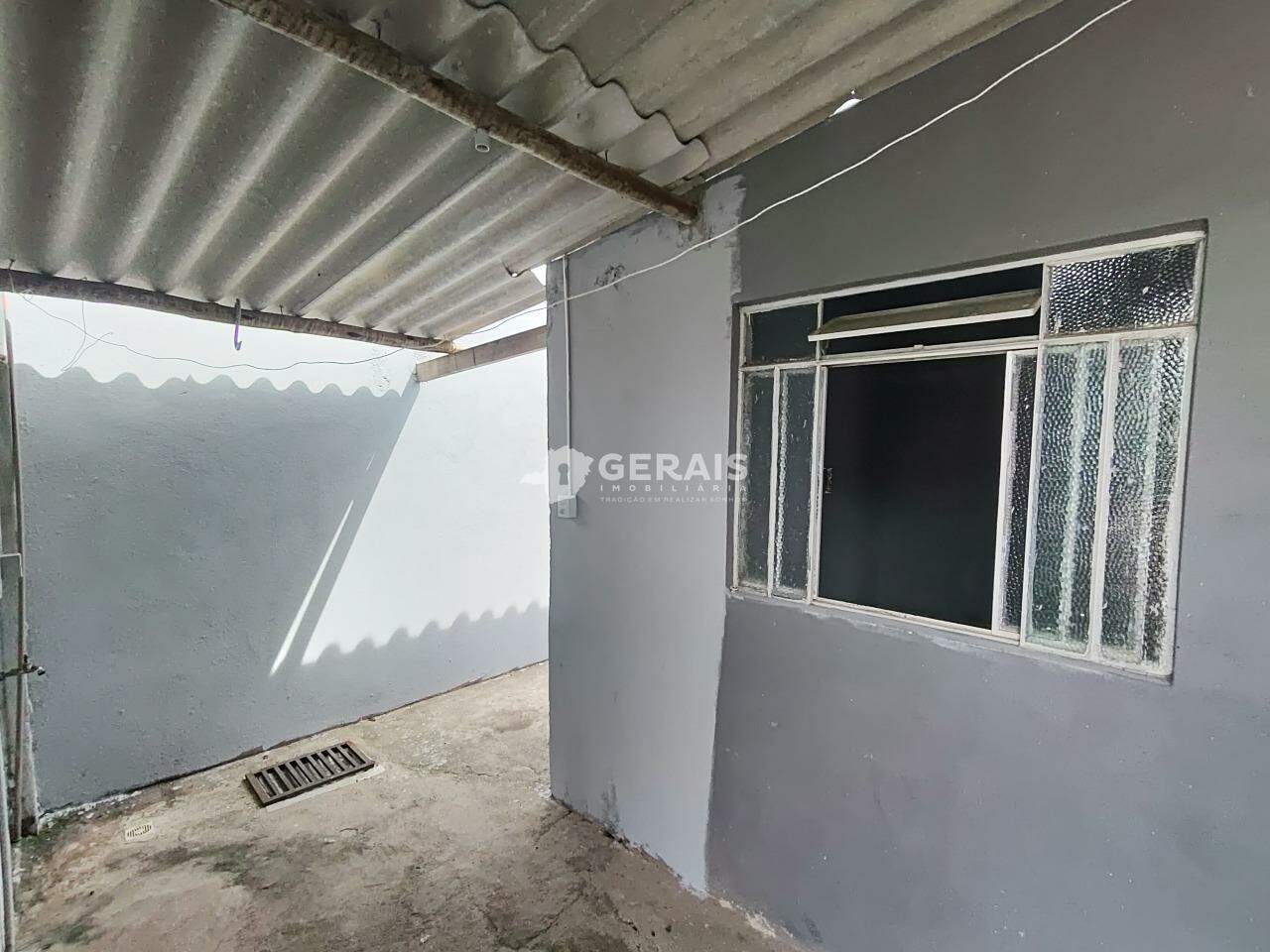 Barracão para aluguel no MARIA PECANHA: 09 - VARANDA