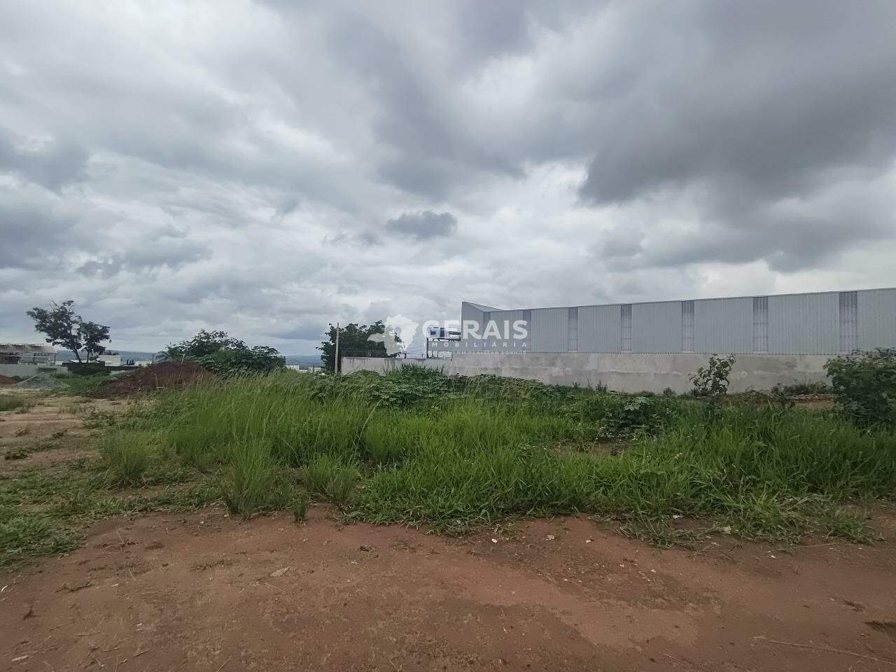 Lote para aluguel no GERALDO PEREIRA: 11- LOTE