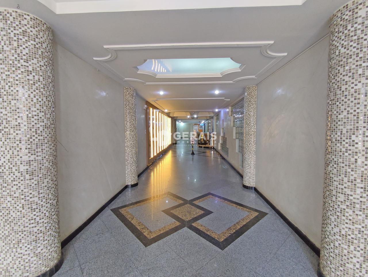 Sala à venda no CENTRO: 08- HALL DE ENTRADA